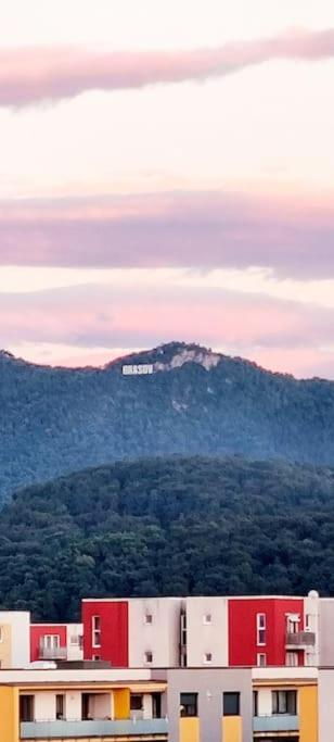 Seville Studio Cu Terasa & Vedere La Munte Brasov Luaran gambar