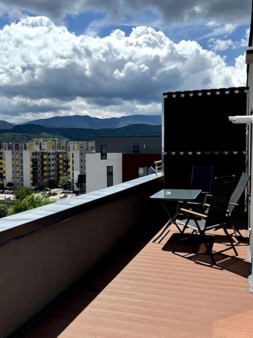 Seville Studio Cu Terasa & Vedere La Munte Brasov Luaran gambar